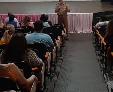 PMPR /3º CRPM /3º COMPANHIA INDEPENDENTE DE POLÍCIA MILITAR E NÚCLEO REGIONAL DE EDUCAÇÃO DE LOANDA REALIZARAM EM NOVA LONDRINA O III ENCONTRO DE CAPACITAÇÃO PARA PROFISSIONAIS DA EDUCAÇÃO