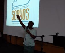 Divulgação do Livro do Projeto Socializando Sonhos: Vivências em Direitos Humanos