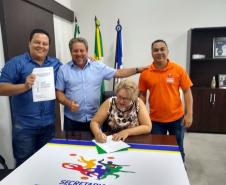 Assinatura do Termo de Compromisso para a realização dos 67° dos Jogos Escolares do Paraná
