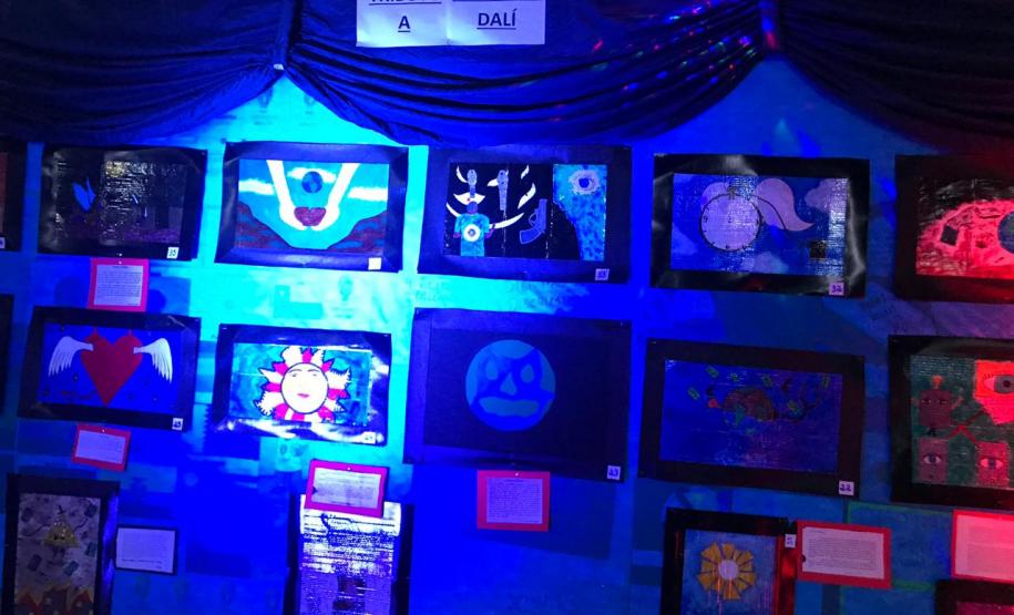 Exposição de trabalhos feita com baixo custo estimula o aprendizado na disciplina de Arte Exposição de trabalhos feita com baixo custo estimula o aprendizado na disciplina de Arte