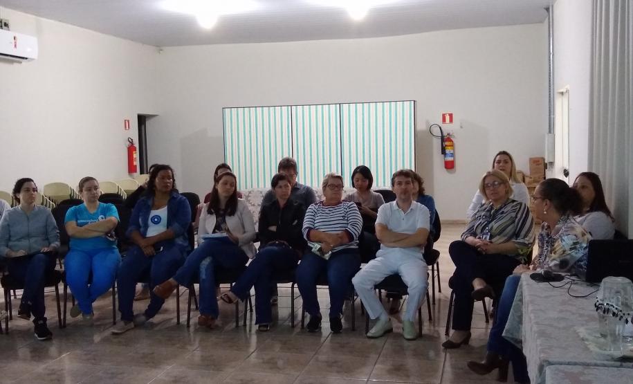 Reunião Programa Família Paranaense