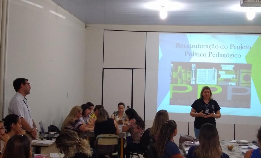 Equipe Pedagógica do NRE de Loanda realiza formação para Coordenadores Pedagógicos Municipais