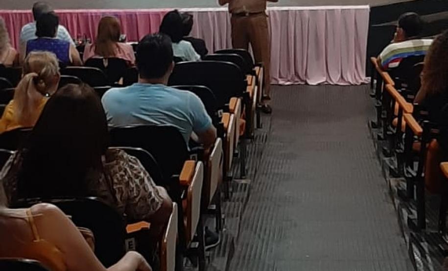 PMPR /3º CRPM /3º COMPANHIA INDEPENDENTE DE POLÍCIA MILITAR E NÚCLEO REGIONAL DE EDUCAÇÃO DE LOANDA REALIZARAM EM NOVA LONDRINA O III ENCONTRO DE CAPACITAÇÃO PARA PROFISSIONAIS DA EDUCAÇÃO PMPR /3º CRPM /3º COMPANHIA INDEPENDENTE DE POLÍCIA MILITAR E NÚCLEO REGIONAL DE EDUCAÇÃO DE LOANDA REALIZARAM EM NOVA LONDRINA O III ENCONTRO DE CAPACITAÇÃO PARA PROFISSIONAIS DA EDUCAÇÃO