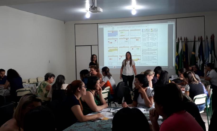 Reunião para orientações sobre o Calendário Escolar 2020 e Matriz Curricular Educação Infantil e Ensino Fundamental