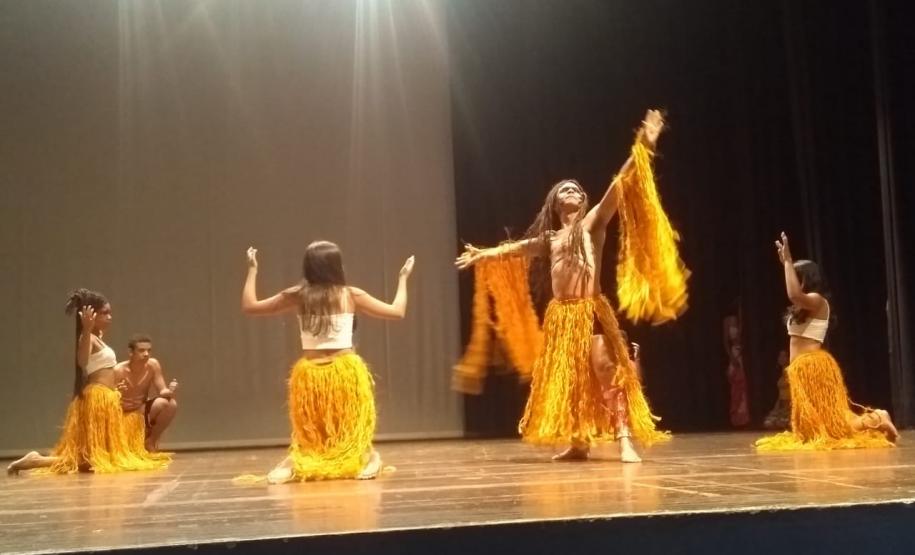 Primeira Mostra Cultural Africana, Afro-Brasileira e Indígena das escolas do Núcleo Regional de Educação de Loanda.