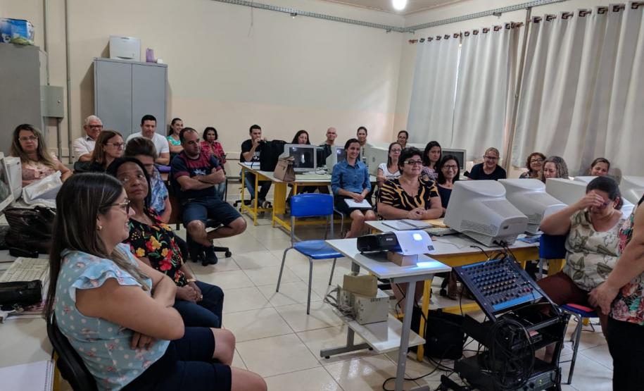 Reportagem sobre os Dias de Estudos e Planejamento Reportagem sobre os Dias de Estudos e Planejamento