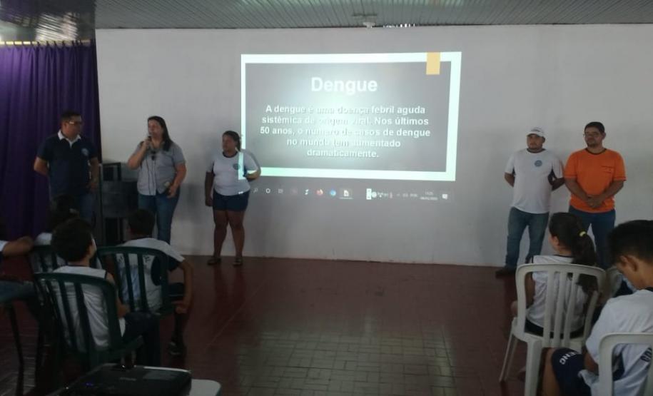 Alunos da Educação Profissional desenvolvem projeto de combate à Dengue em Escola Estadual de Querência do Norte.