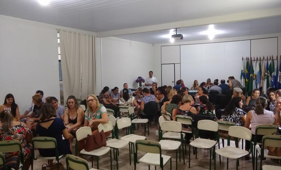Oficina de preparação das equipes gestoras para os dias de estudo e planejamento