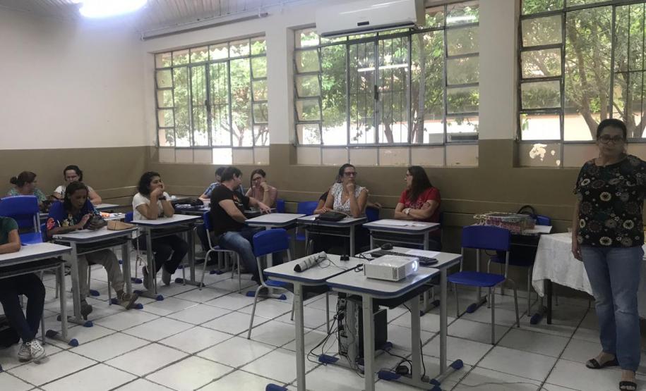 Equipe de Ensino acompanha Dias de Estudo e Planejamento nas Escolas