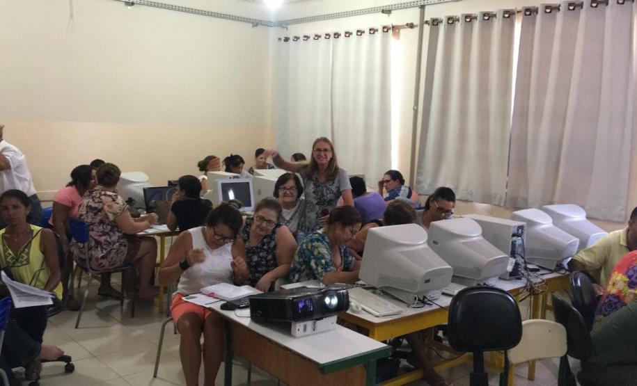 Equipe de Ensino acompanha Dias de Estudo e Planejamento nas Escolas